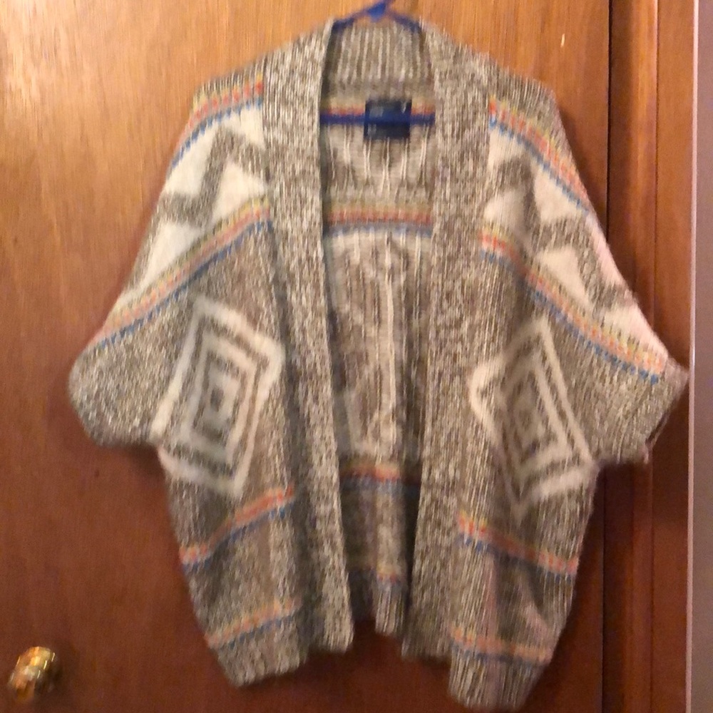 Knitted sweater, i
